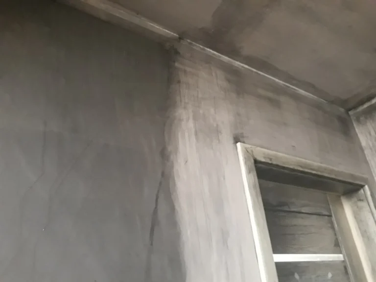 Mycie ścian po pożarze